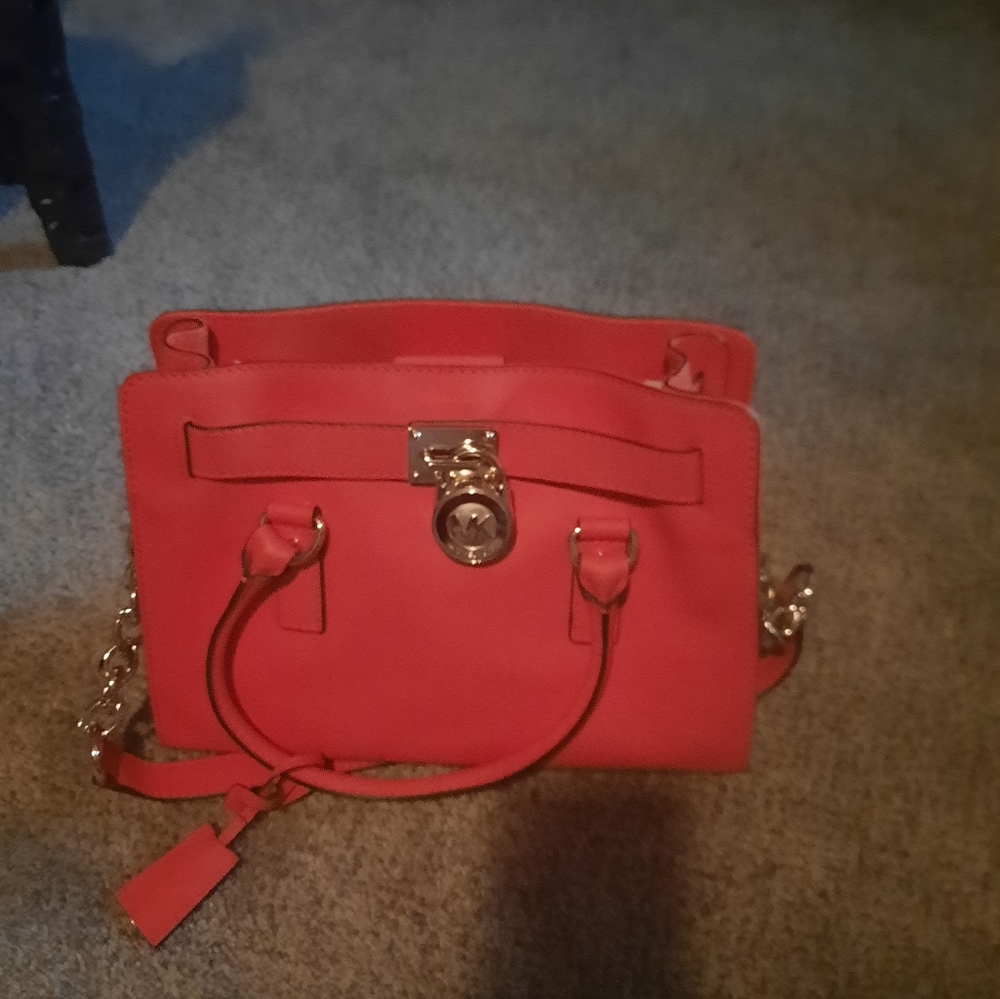 Michael Kors - Picture 5 of 9
